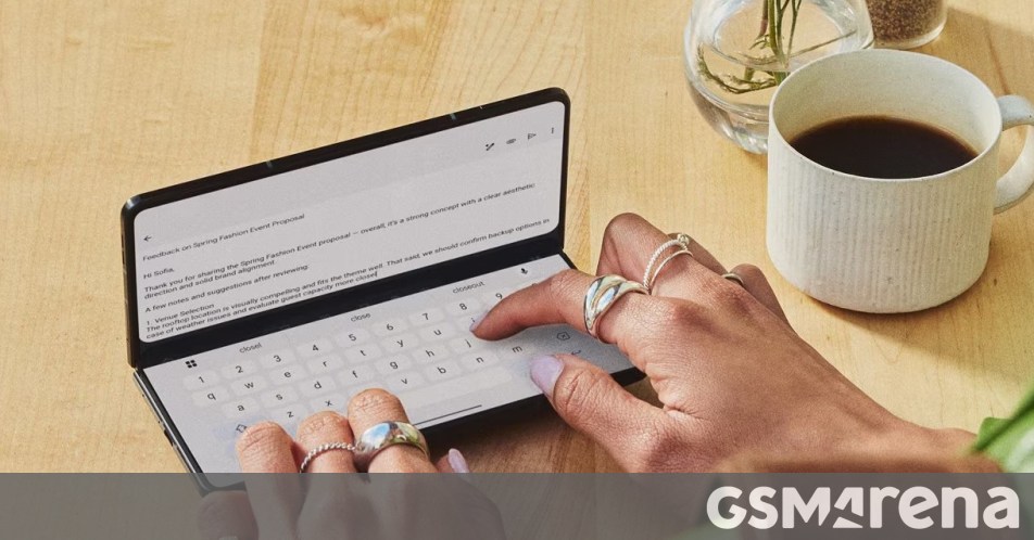 Kết quả khảo sát tuần: Motorola Razr Fold đắt đỏ nhưng vẫn có triển vọng