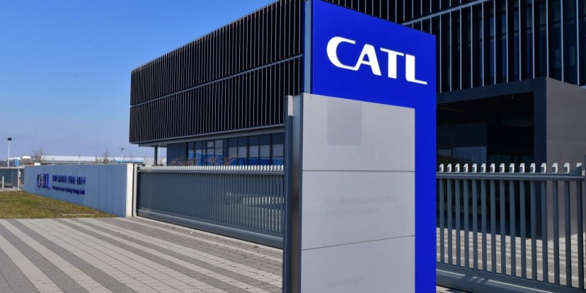 CATL kêu gọi xem xét thực tế về pin thể rắn cho xe điện