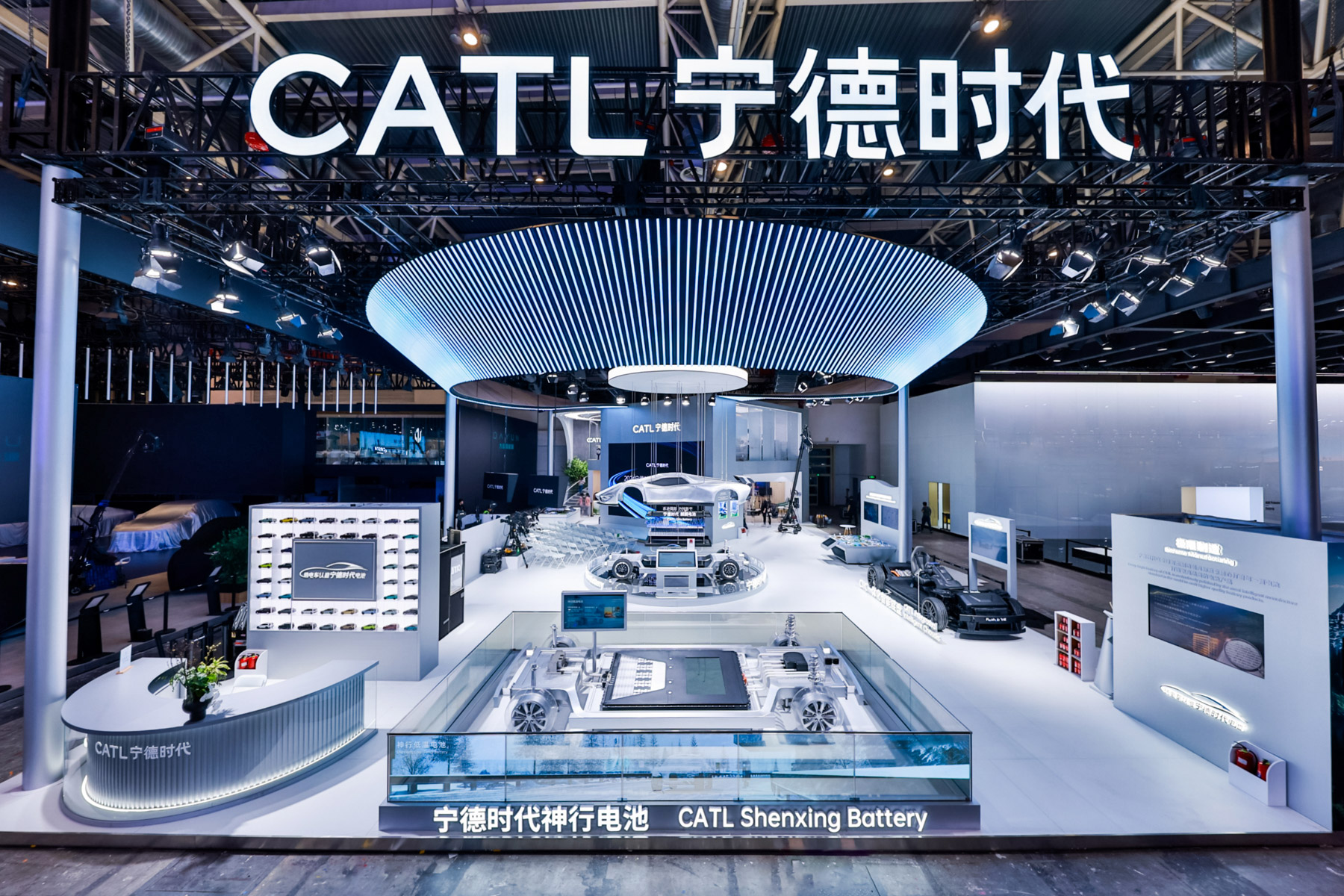 CATL điều chỉnh kỳ vọng về pin thể rắn trong tương lai gần