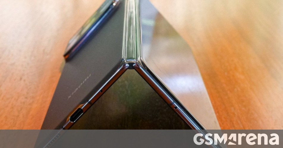 Xiaomi Mix Fold 5 có thể ra mắt sớm hơn dự kiến