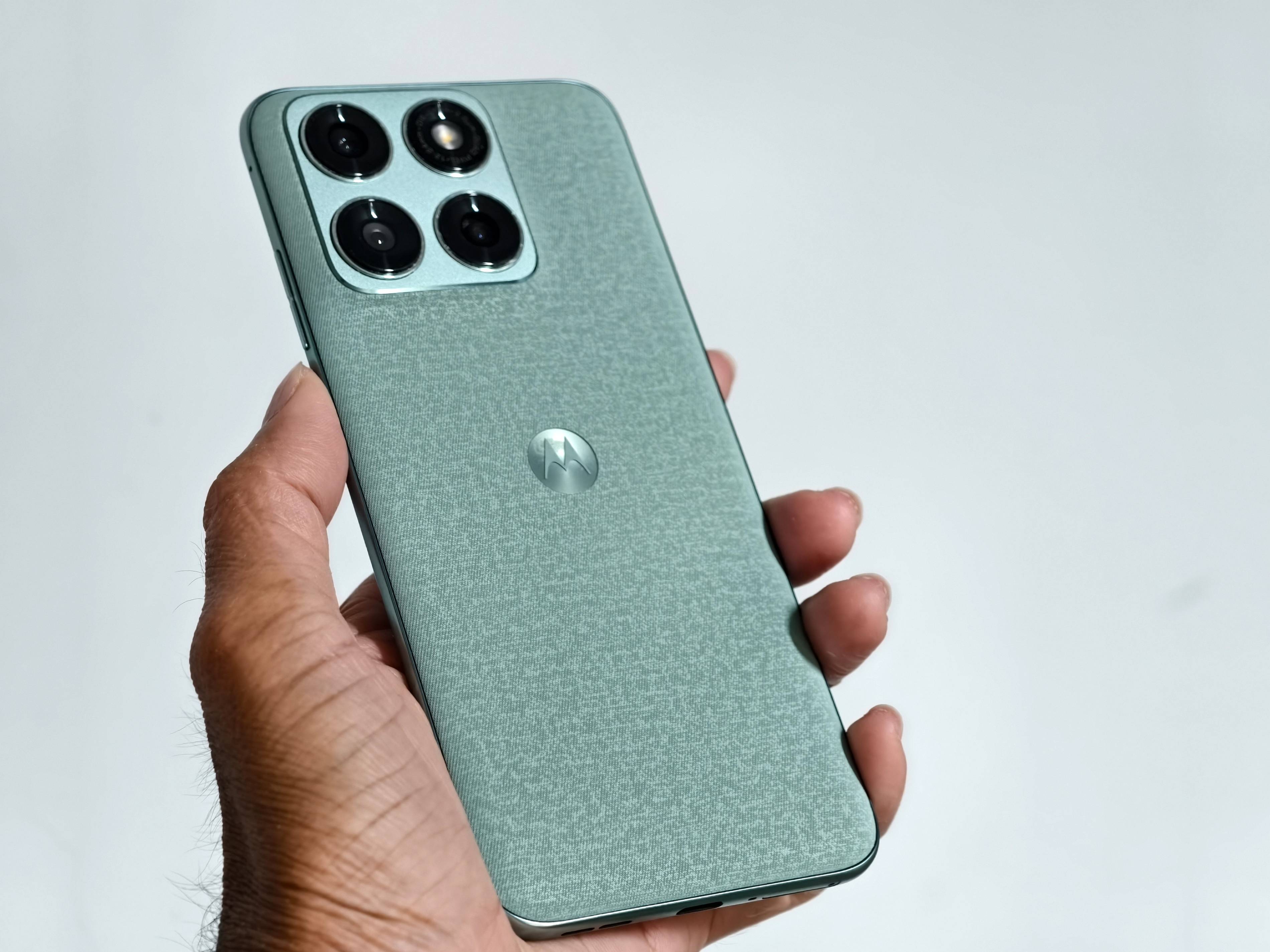 Motorola nâng cấp dung lượng lưu trữ cho Edge 70 Fusion