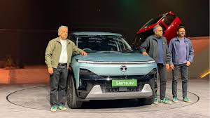 Tata Sierra EV ra mắt tại Ấn Độ với giá 18,79 lakh rupee