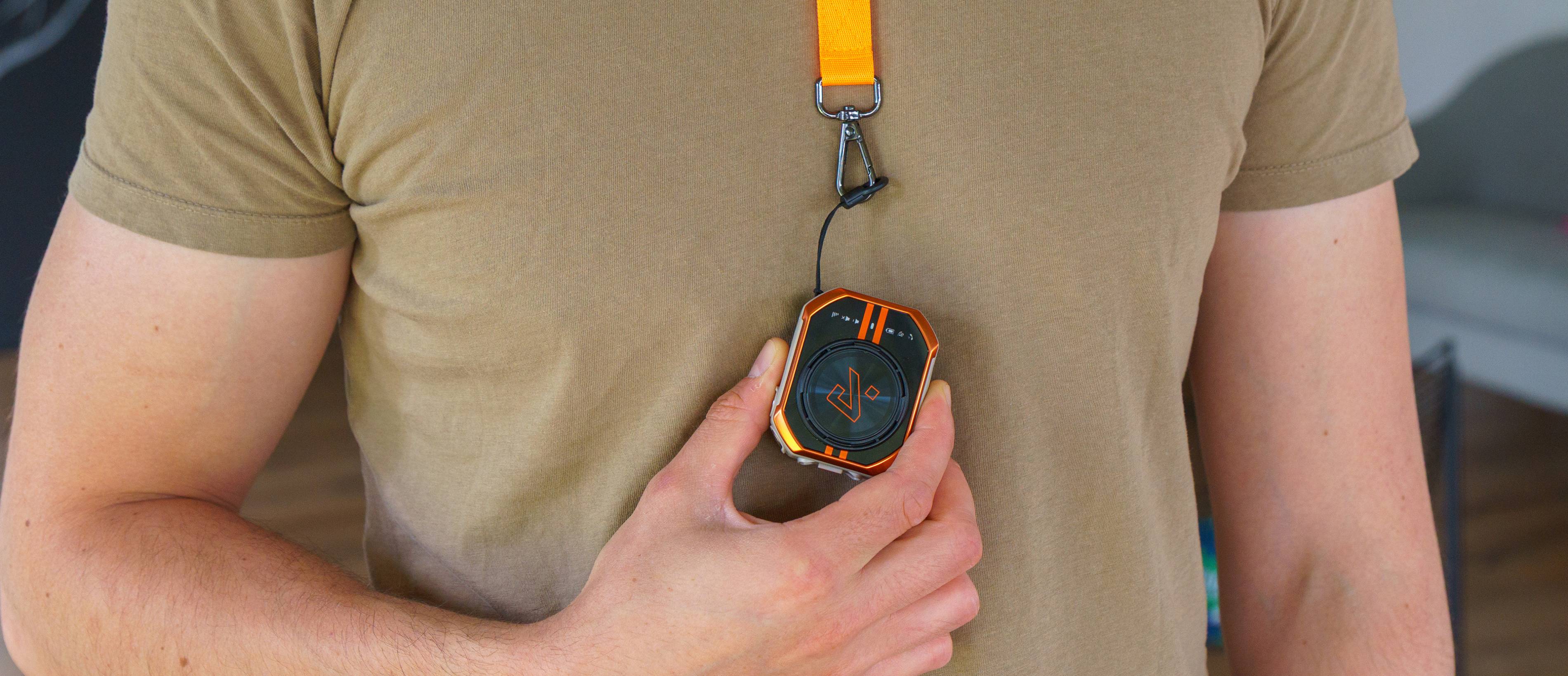 Trải nghiệm RugOne Xlink 7: Walkie-talkie hiện đại cho những chuyến phiêu lưu