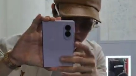 J-Hope của BTS hé lộ Samsung Galaxy Z Fold8 trước thềm ra mắt