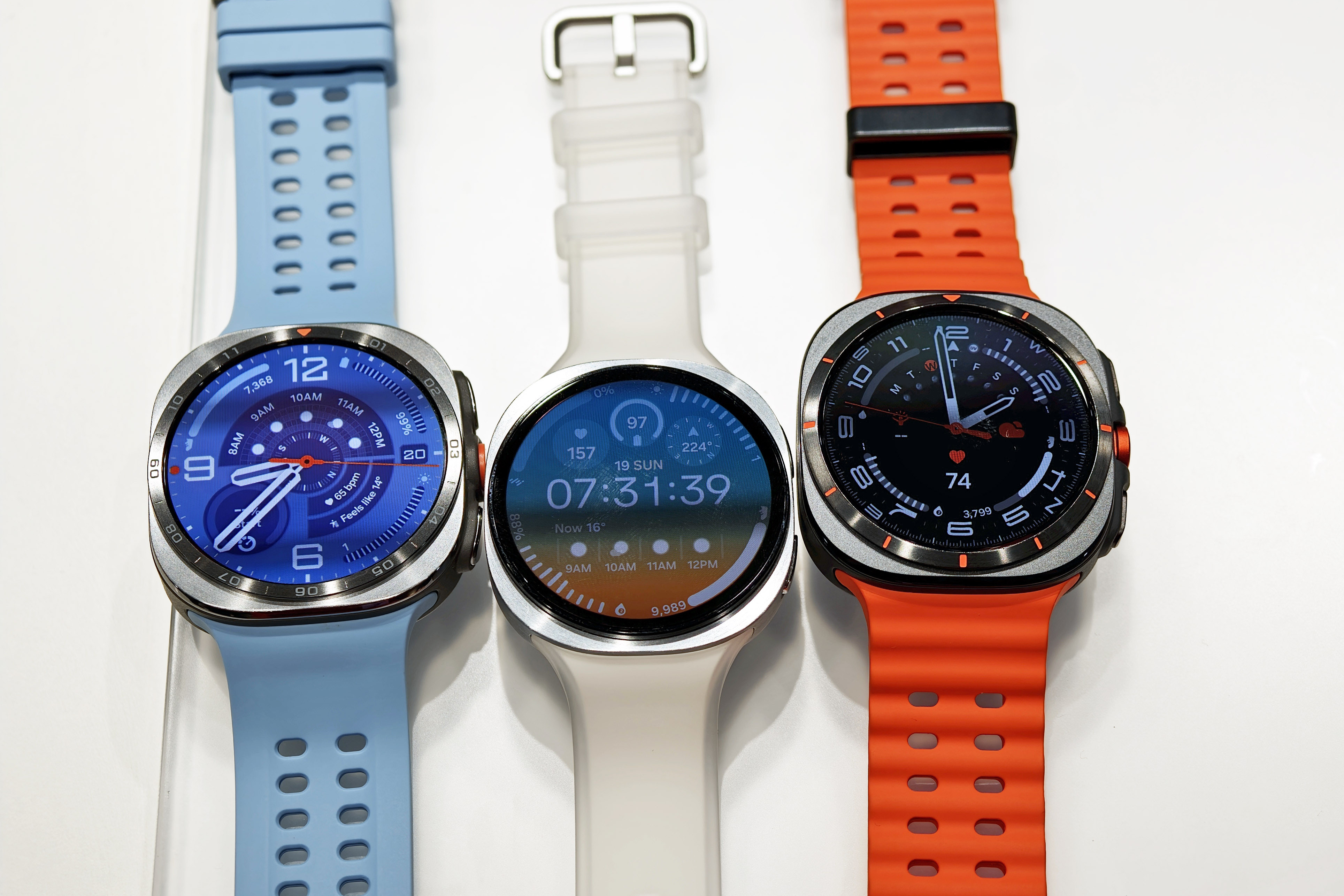 Samsung công bố Galaxy Watch Ultra2 và Galaxy Watch9 với năm năm cập nhật