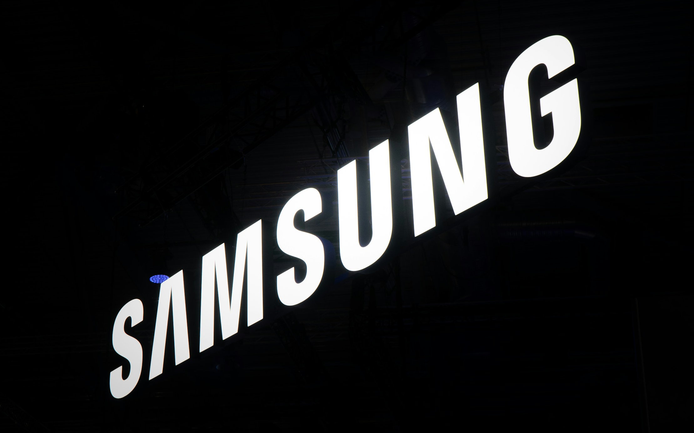Samsung đang phát triển chip tăng tốc AI cho máy tính