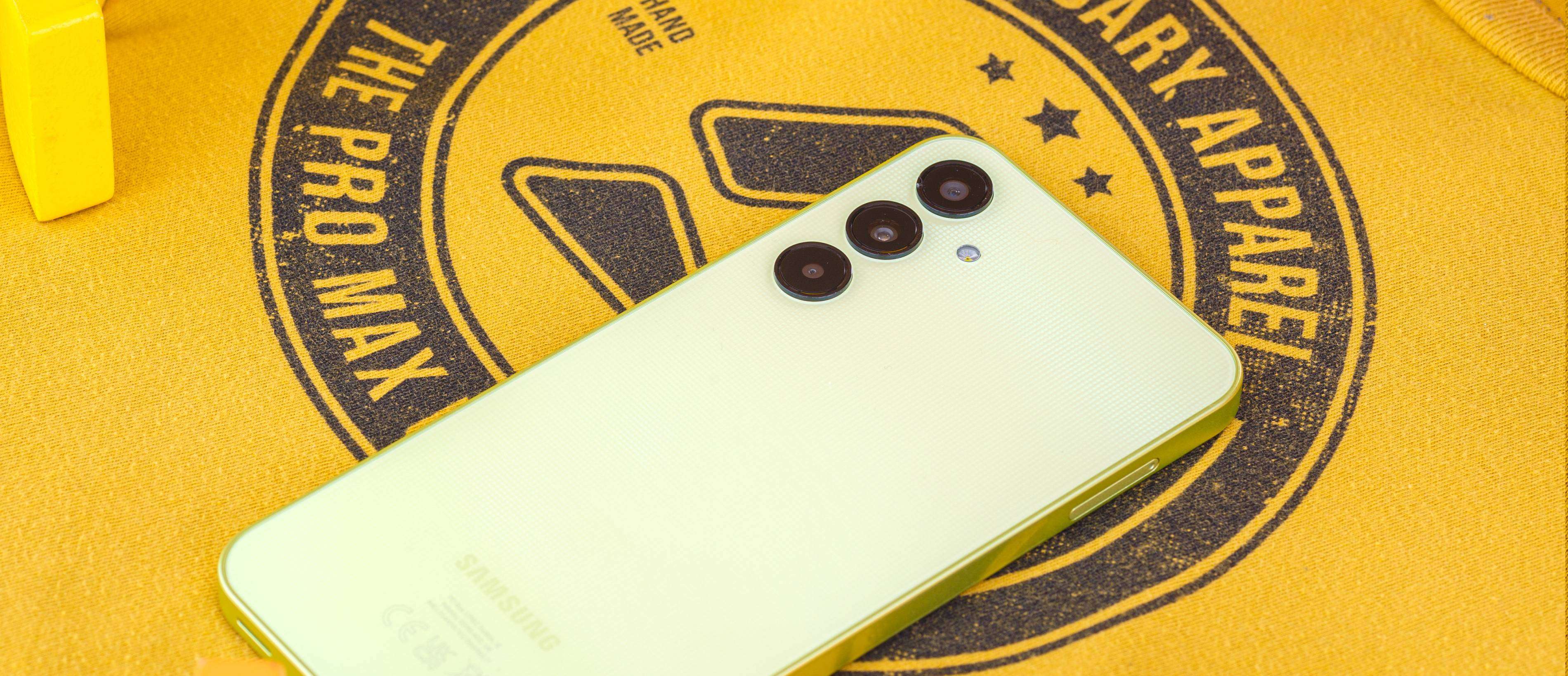 Samsung Galaxy A25 đang trong quá trình phát triển One UI 9