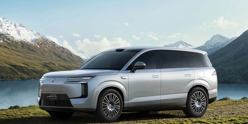 Denza N8 mới với pin 130 kWh, phạm vi di chuyển vượt 1.000 km