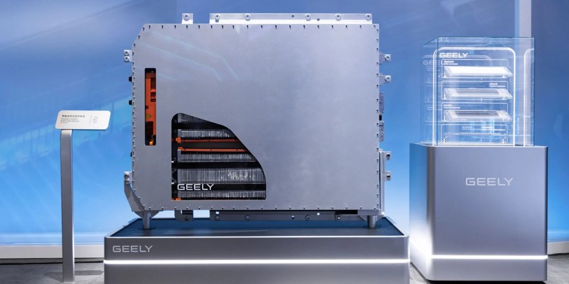 Geely dự kiến ra mắt pin thể rắn 500 Wh/kg vào năm tới
