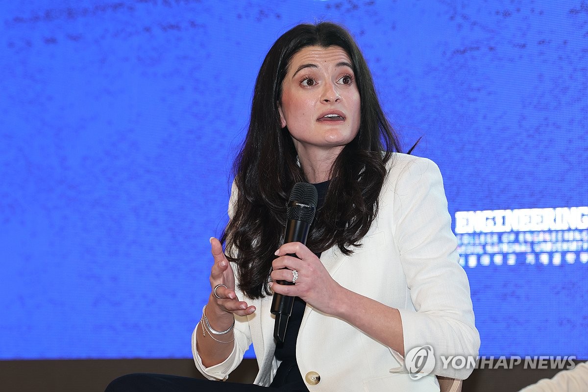 Madison Huang thăm LG Electronics sau MOU với NVIDIA