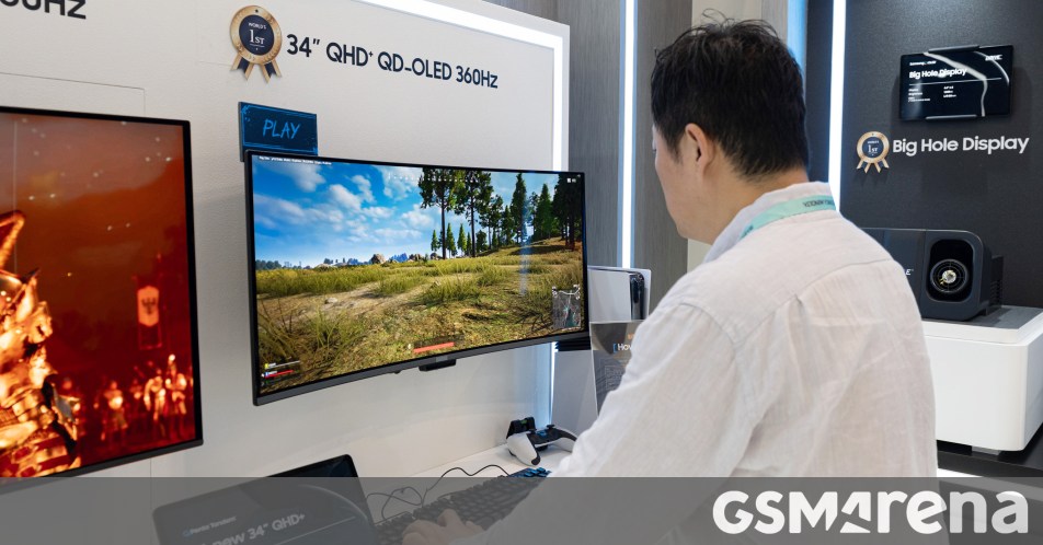 Samsung ra mắt màn hình OLED 300Hz cho laptop gaming