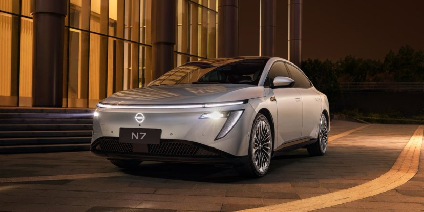 Nissan N7 bản nâng cấp: giá rẻ hơn, thêm LiDAR tại Trung Quốc