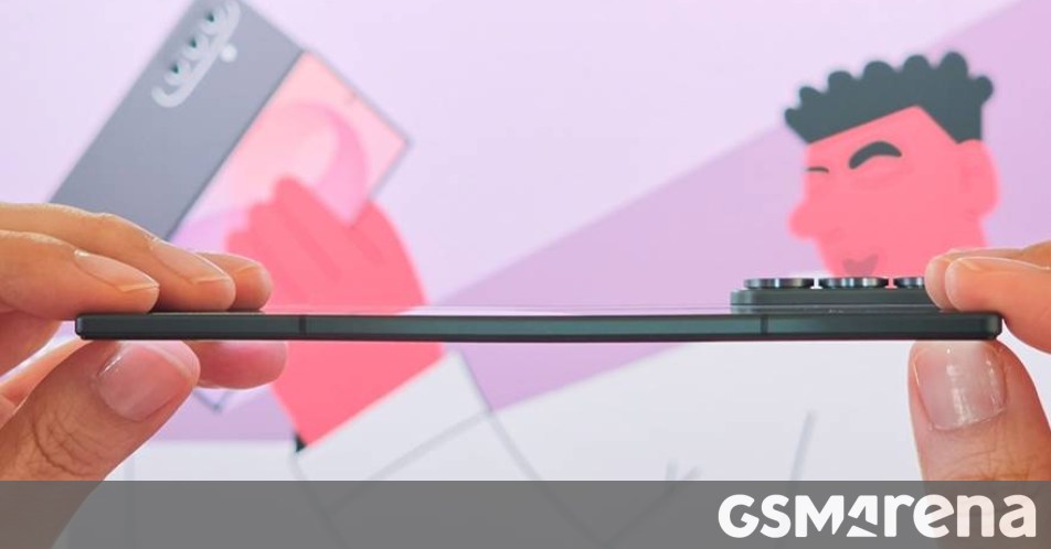 Samsung tiết lộ hành trình làm cho Galaxy Z Fold8 và Z Fold8 Ultra nhẹ hơn