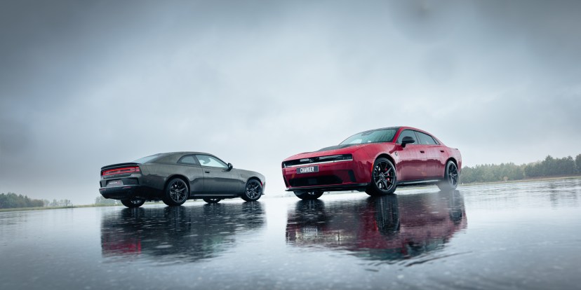 Dodge chính thức đưa Charger điện và twin-turbo sang châu Âu