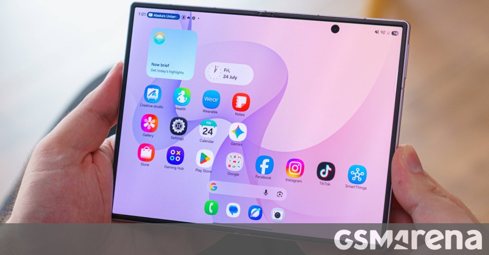 Galaxy Z Fold9 có thể mang trở lại camera ẩn dưới màn hình
