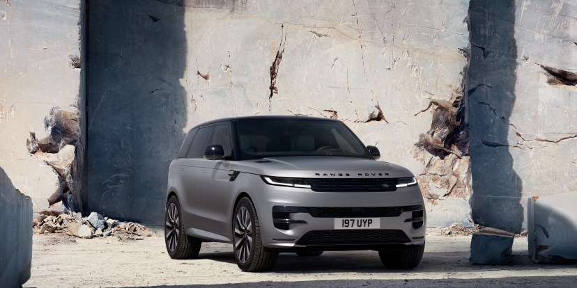 Range Rover Sport điện: V8 nhường chỗ cho sức mạnh điện cao áp