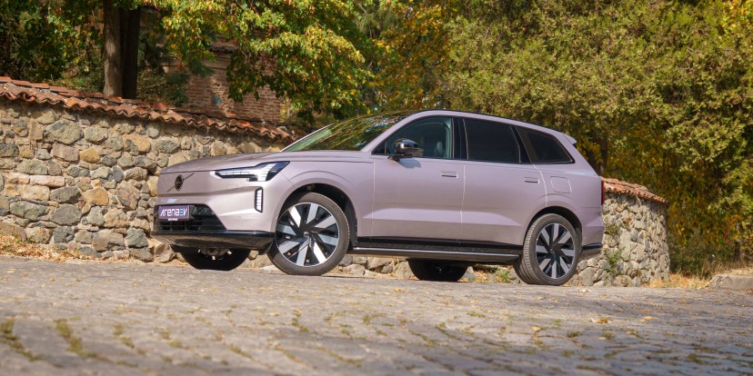 Volvo EX90 Twin Motor Performance 2026: đo quãng đường thực tế với bánh 21 inch