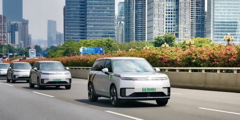 Xpeng ra mắt robotaxi Yoyo tại Quảng Châu